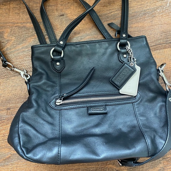 Soft leather hobo bag with adjustable strap - Picture 1 of 2